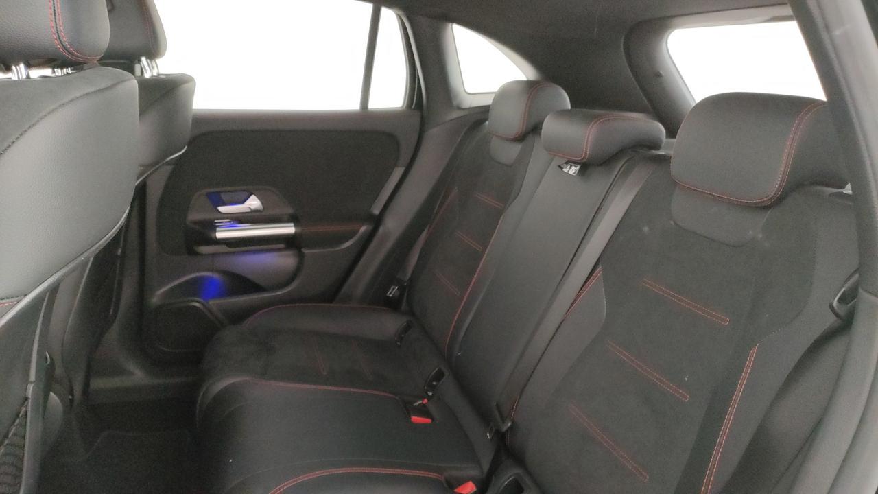 Mercedes-Benz GLA 200 d Premium auto