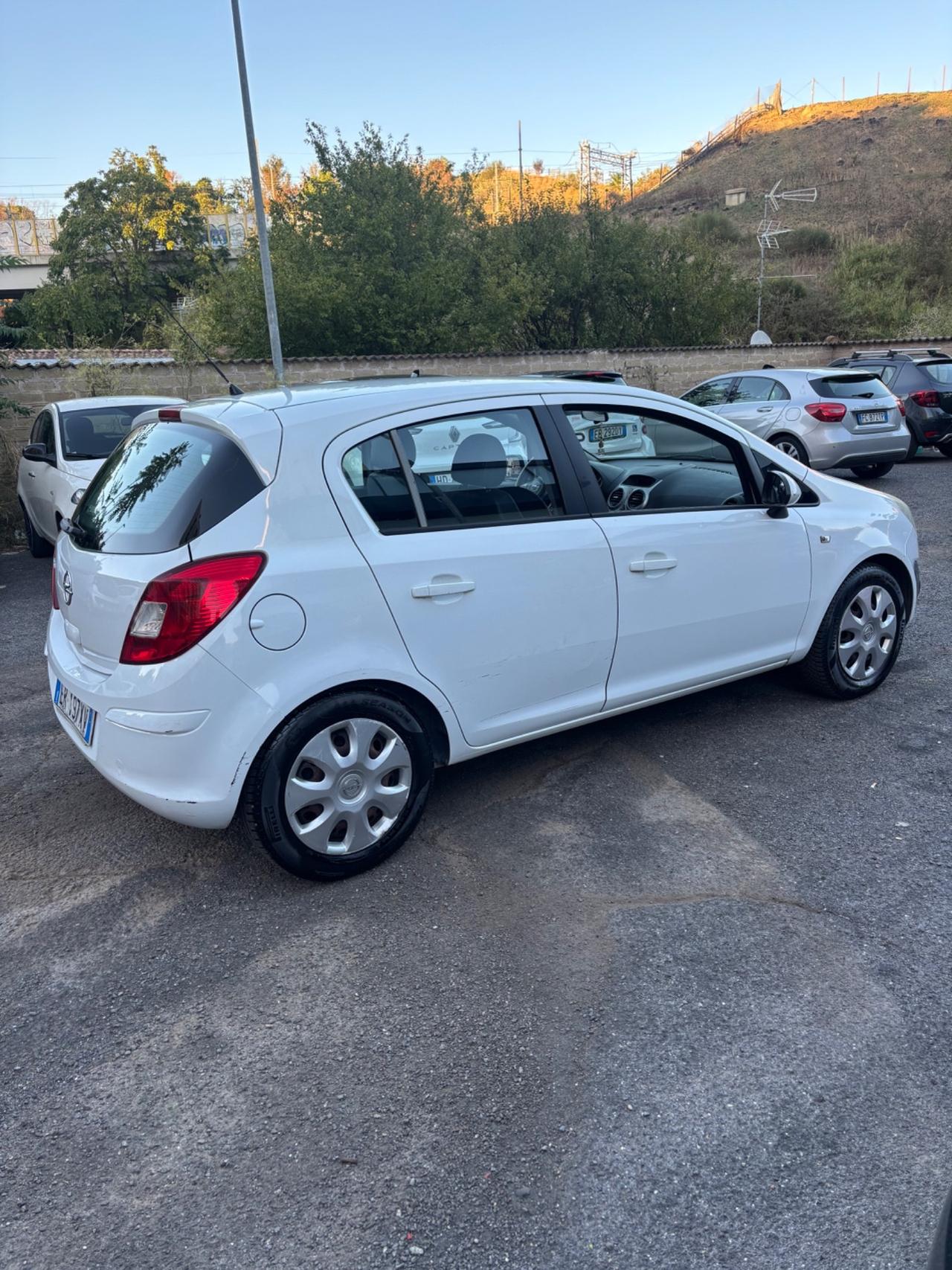 Opel Corsa 1.2 5 porte Edition