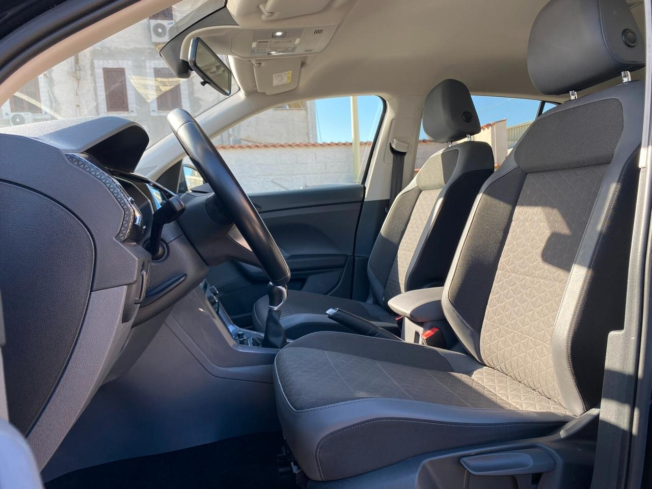 Volkswagen T-Cross Advanced 1.0 TSI 110CV