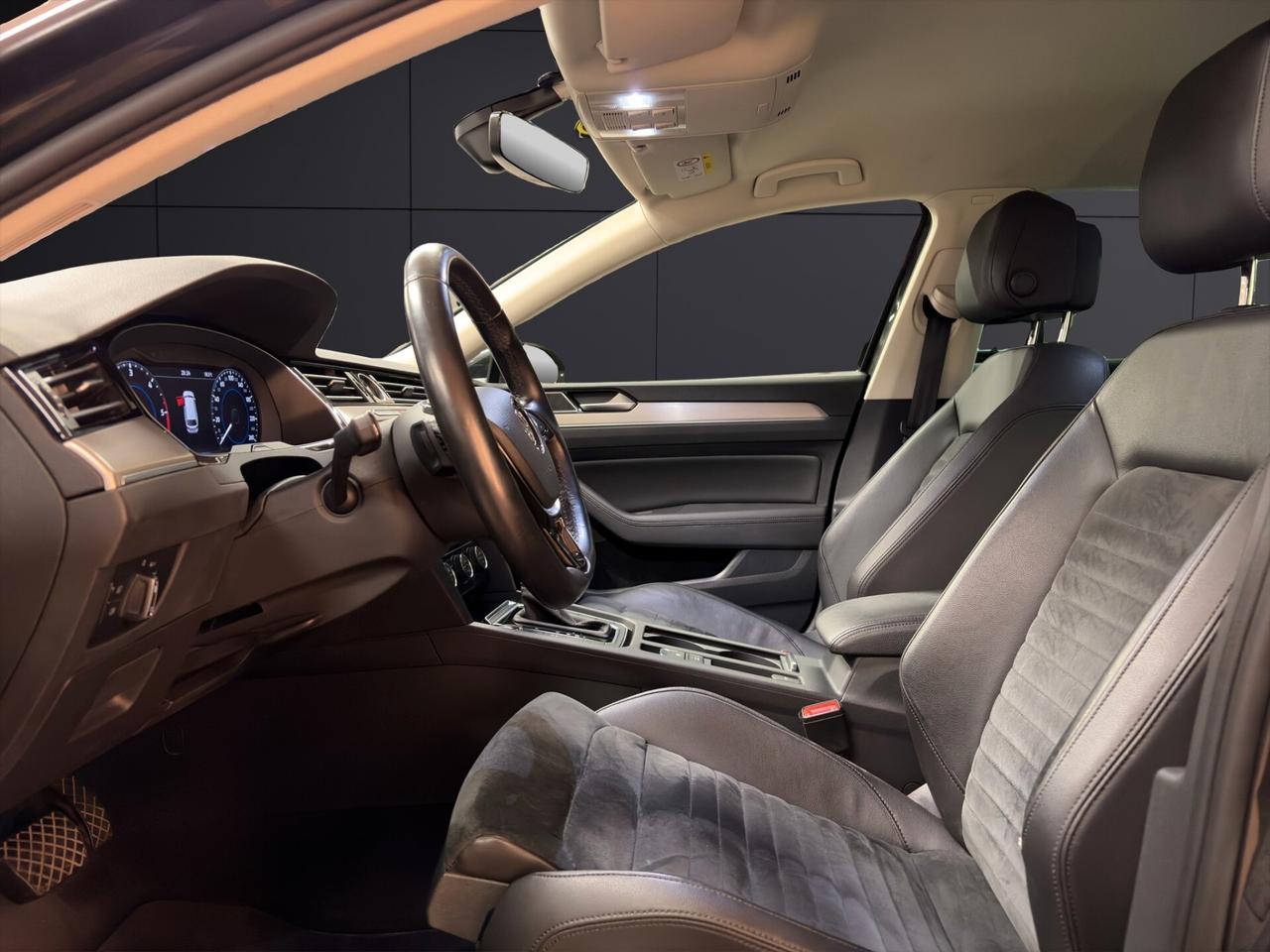 Volkswagen Passat Variant 2.0 TDI DSG Distribuzione Ok