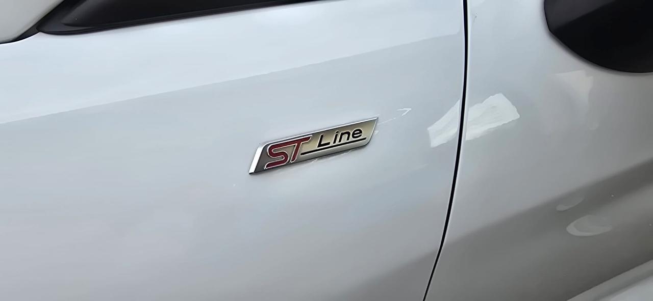 Ford Fiesta 1.0 Ecoboost Hybrid 125 CV 5 porte ST-Line