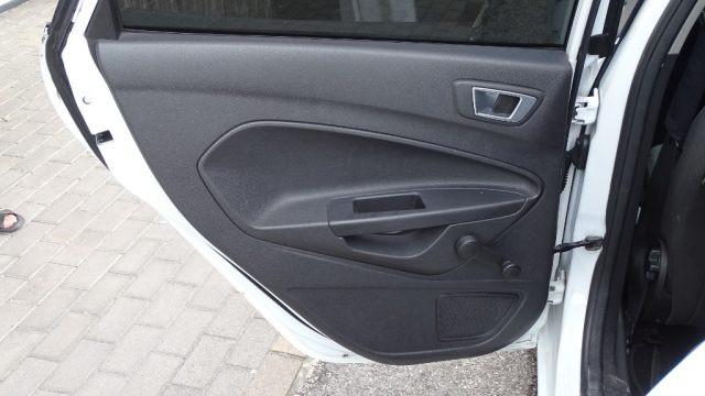 FORD Fiesta 1.5 TDCi 75CV 5 porte, Neo Patentati, Garanzia..