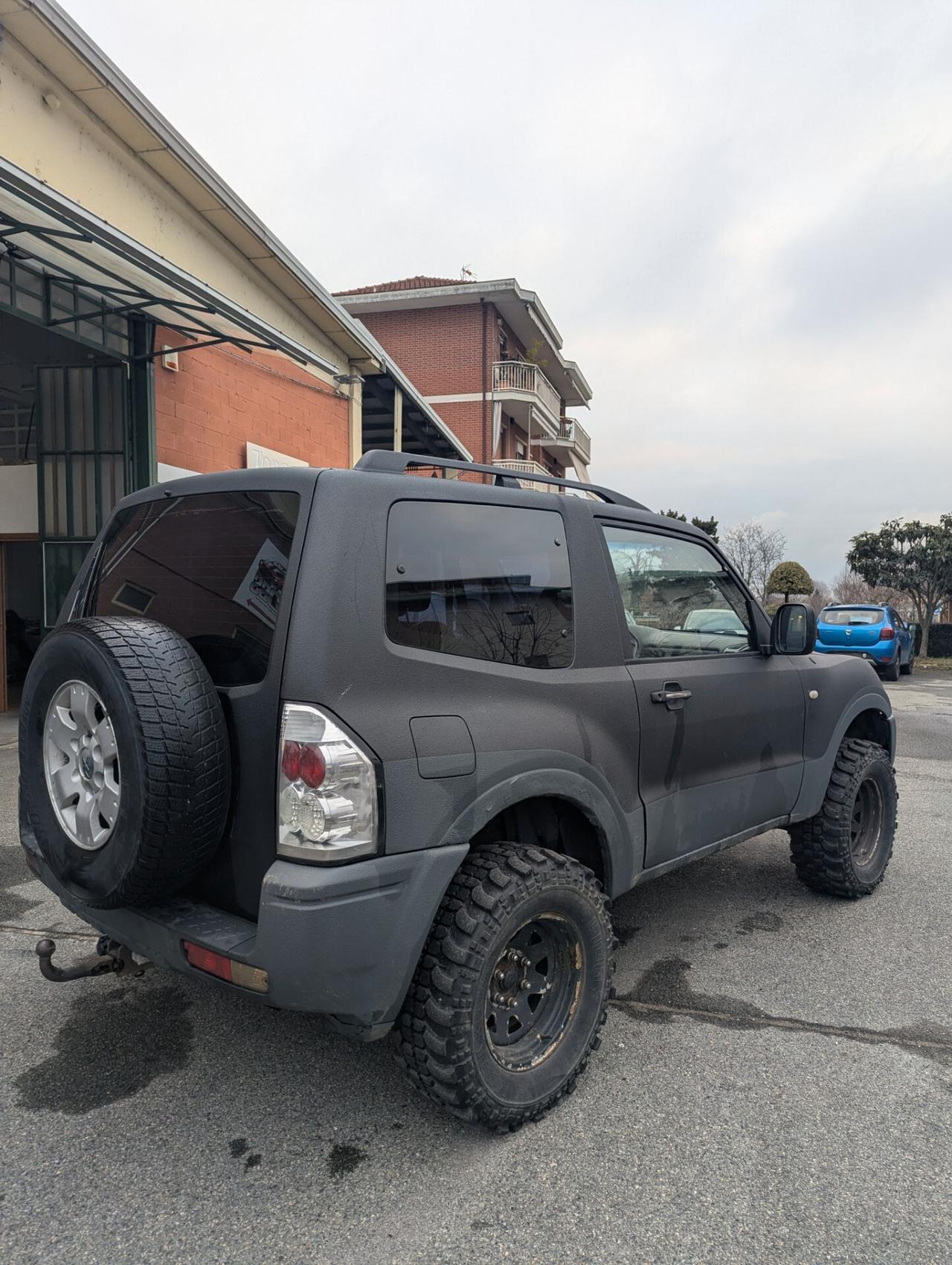 Mitsubishi Pajero Sport 2.5 TDI