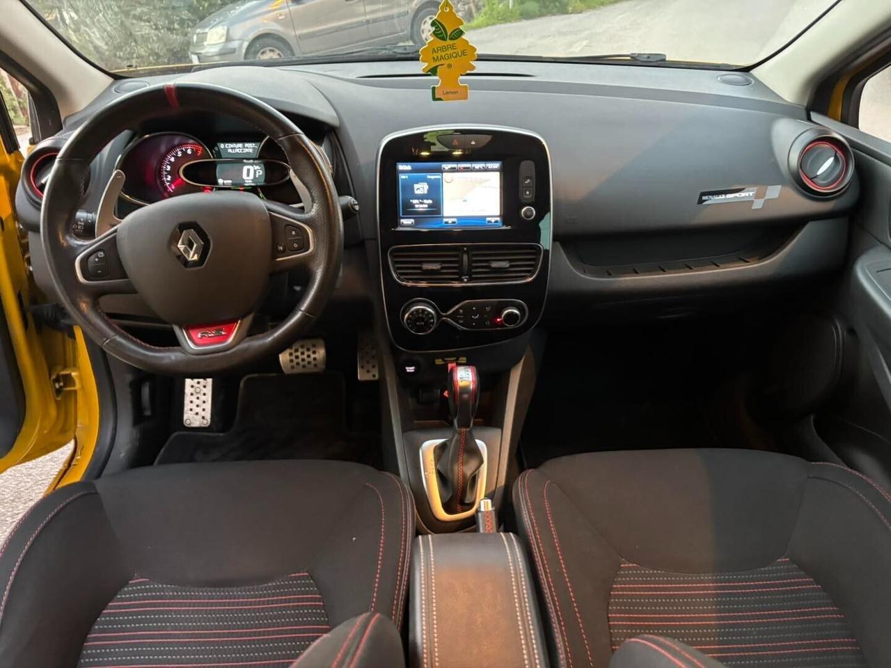 Renault Clio TCe 220CV EDC Energy R.S. Trophy