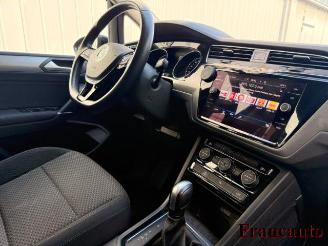 VOLKSWAGEN Touran 2.0 TDI 150 CV SCR DSG Executive BlueMotion Tech.