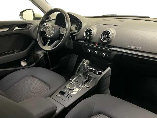 Audi A3 SPB 30 g-tron S tronic Business