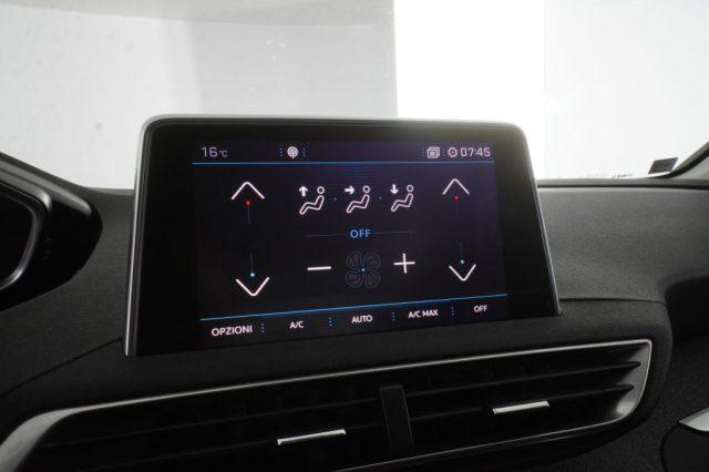 PEUGEOT 3008 3008 BlueHDi 130 EAT8 S&S Crossway