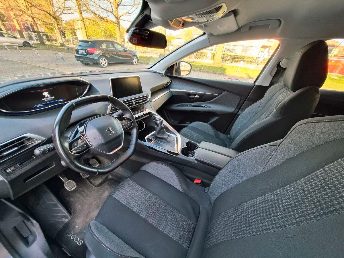 Peugeot 3008 1.5 bluehdi Business s&s 130cv