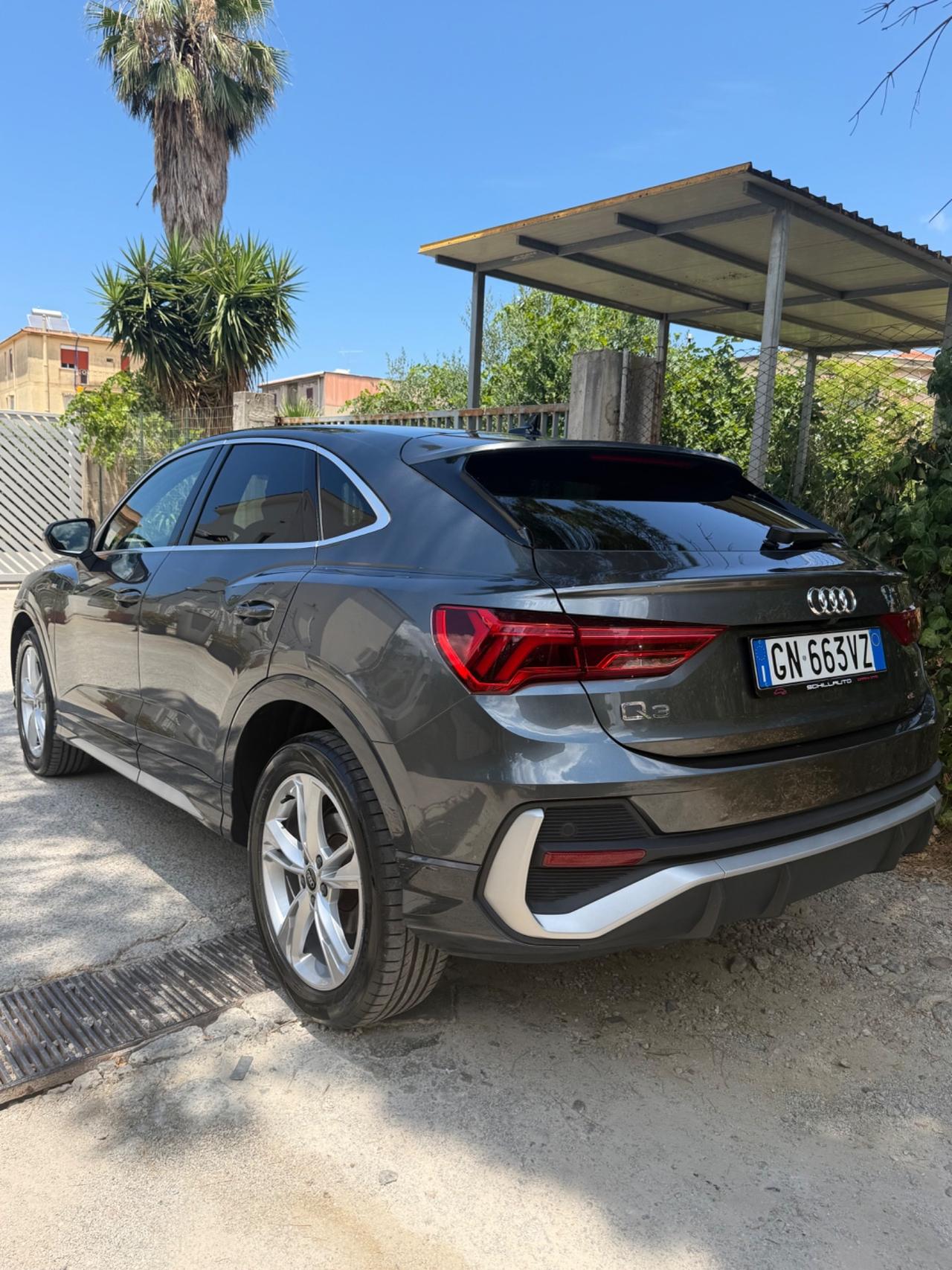 Audi Q3 35 TDI S tronic line edition