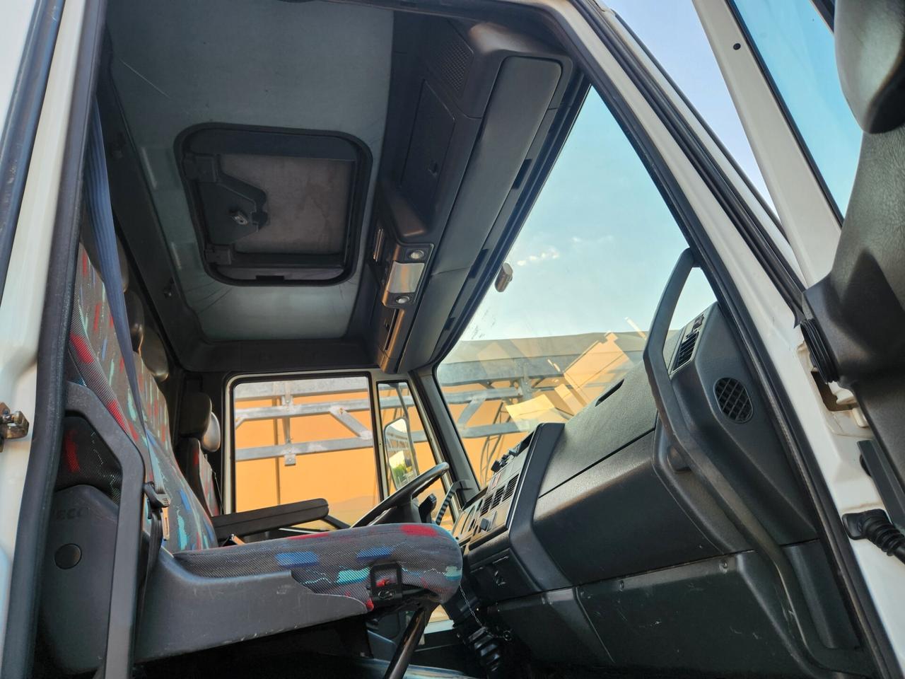 150E24 TIPPER RIBALTABILE TRILAT