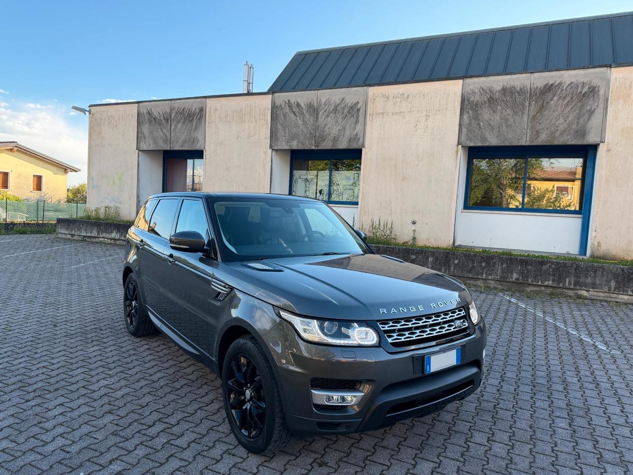 Land Rover Range Sport 3.0 TDV6 HSE Dynamic