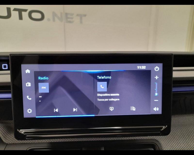 Citroën C3 IV 2024 1.2 hybrid Plus 110cv edcs6