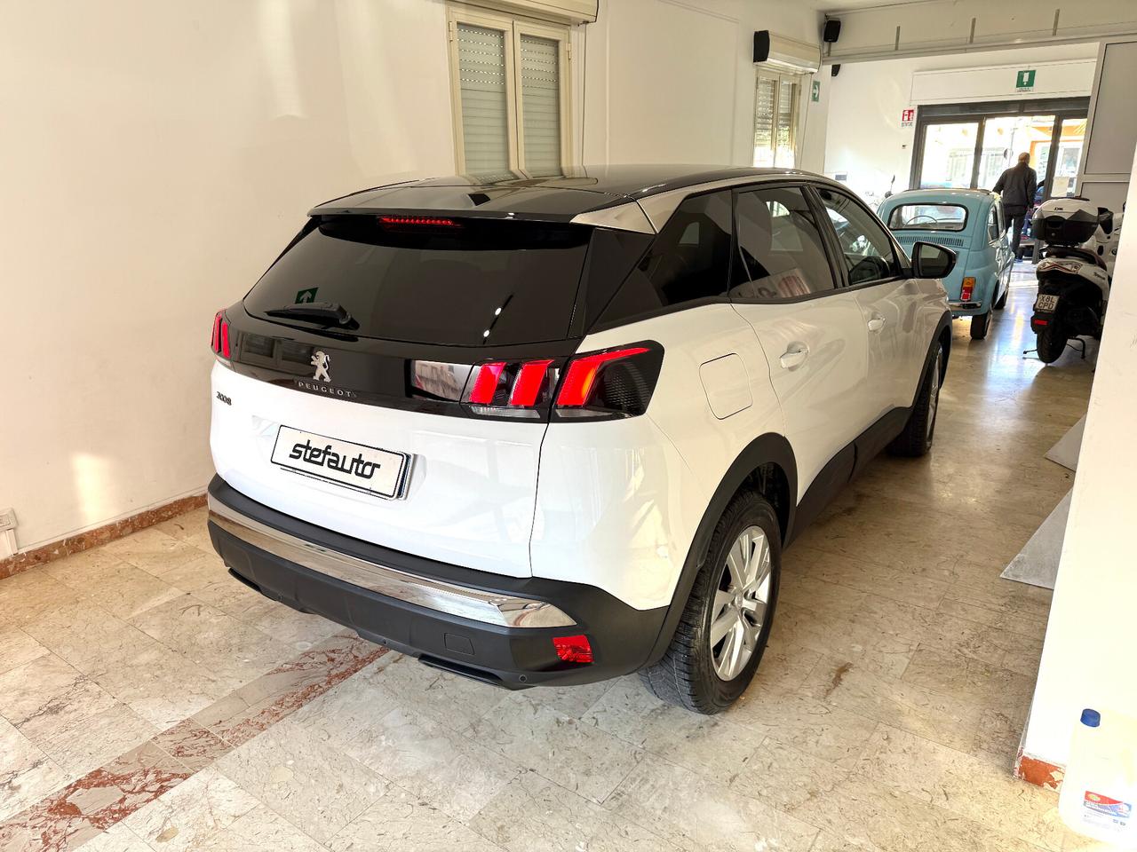 Peugeot 3008 BlueHDi 130 S&S EAT8 Business