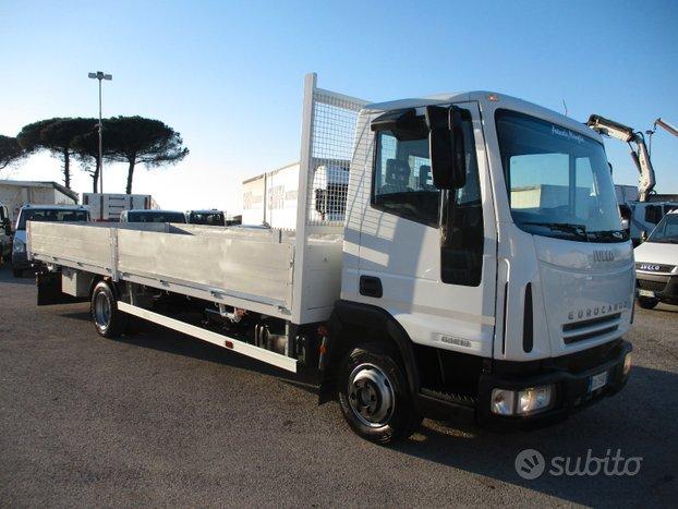 Iveco EUROCARGO 70/13 CASSONE FISSO DA 7.20 METRI