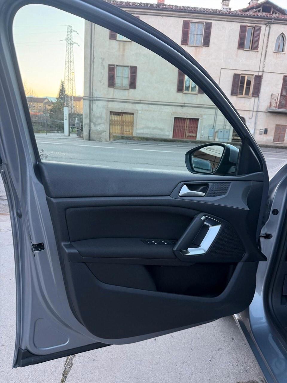 Peugeot 308 PureTech Turbo 130 S&S Active Pack