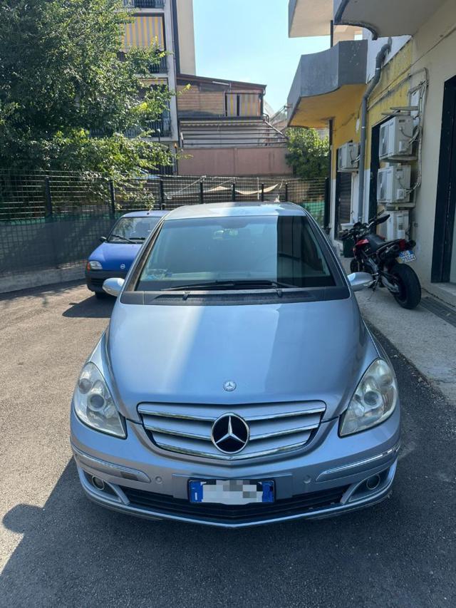 MERCEDES-BENZ B 200 CDI Sport