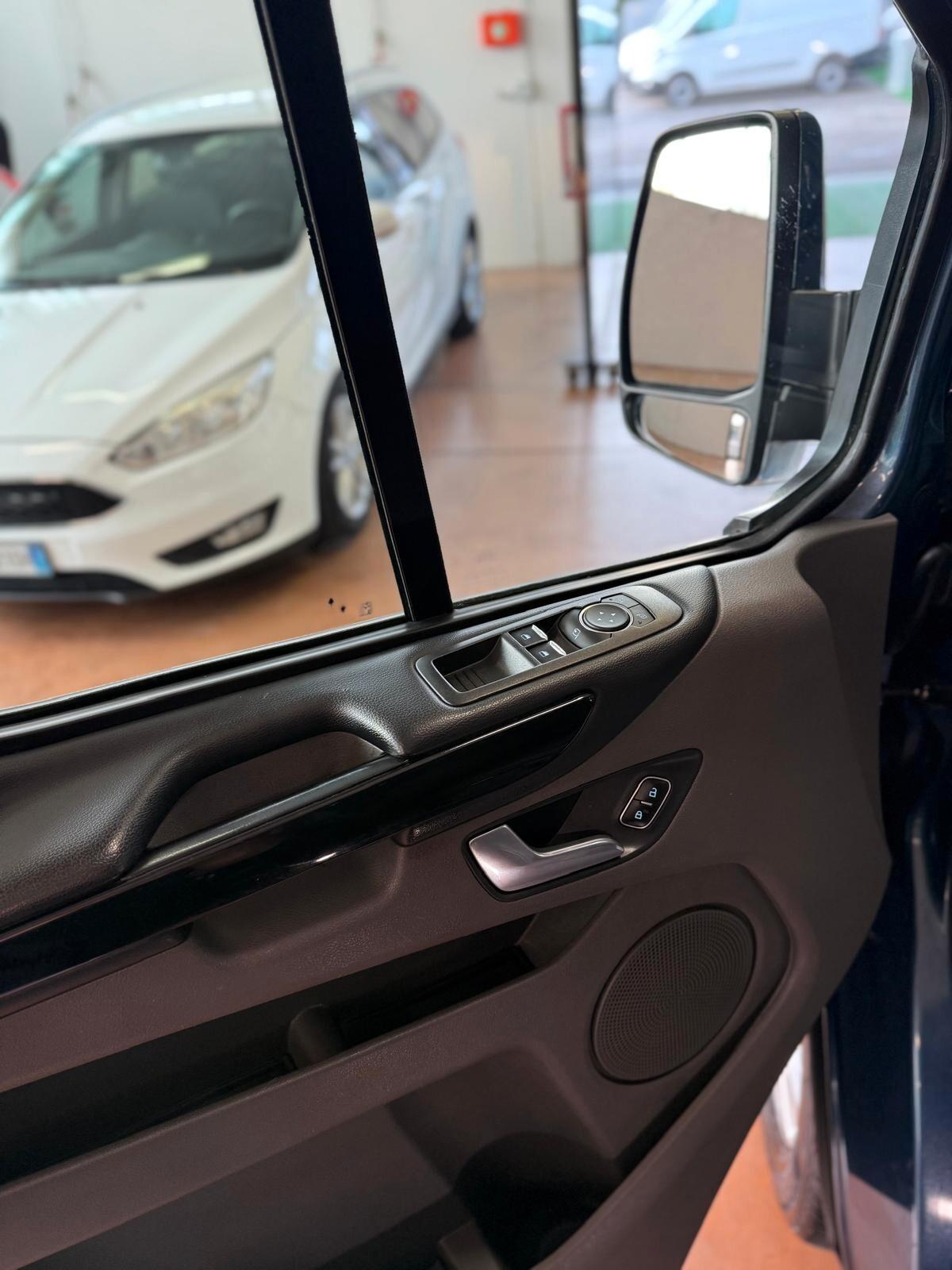 Ford Tourneo Custom 2.0 EcoBlue 130CV Titanium AUTOMATICO 8 POSTI