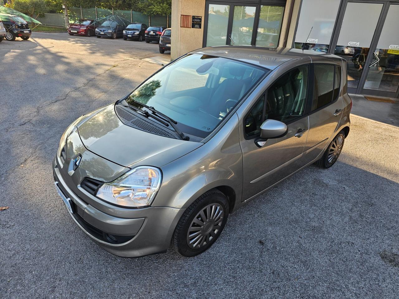 Renault Modus 1.5 dCi 90CV - OK Neopatentati