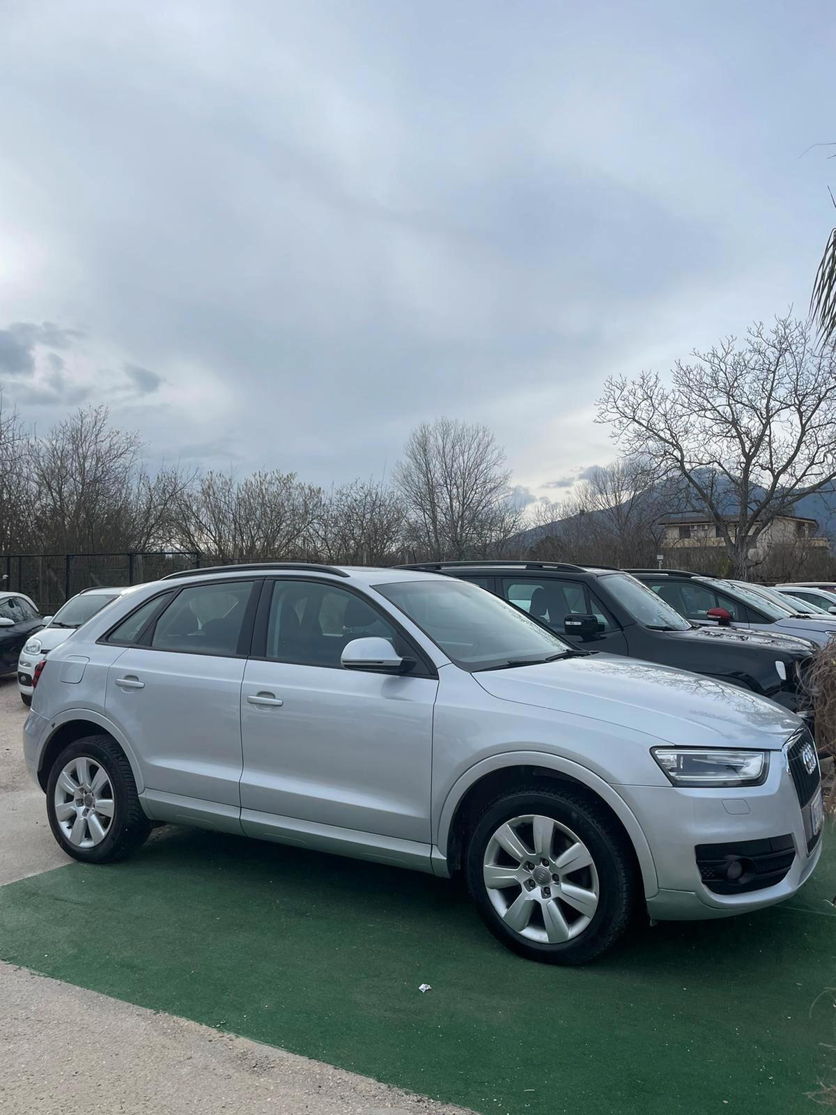 Audi Q3 2.0 TDI quattro Business