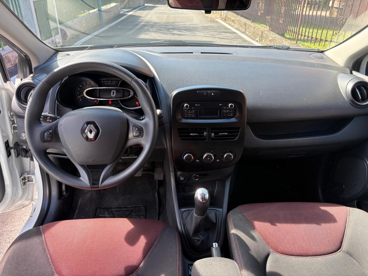 Renault Clio 1.2 75CV GPL NEOPATENTATI