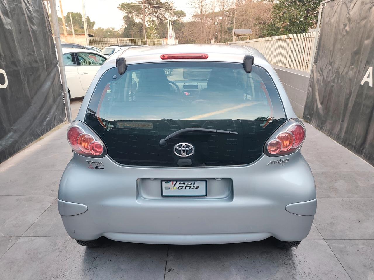 Toyota Aygo 1.0 BENZINA