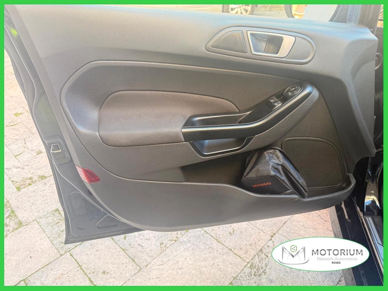 Ford Fiesta 1.5 TDCi 75CV 5 porte ST-Line 01/2017