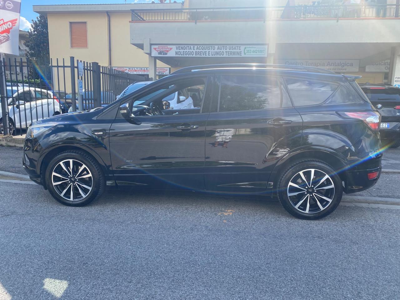 Ford Kuga 2.0 TDCI 150 CV S&S 4WD Powershift ST-Line