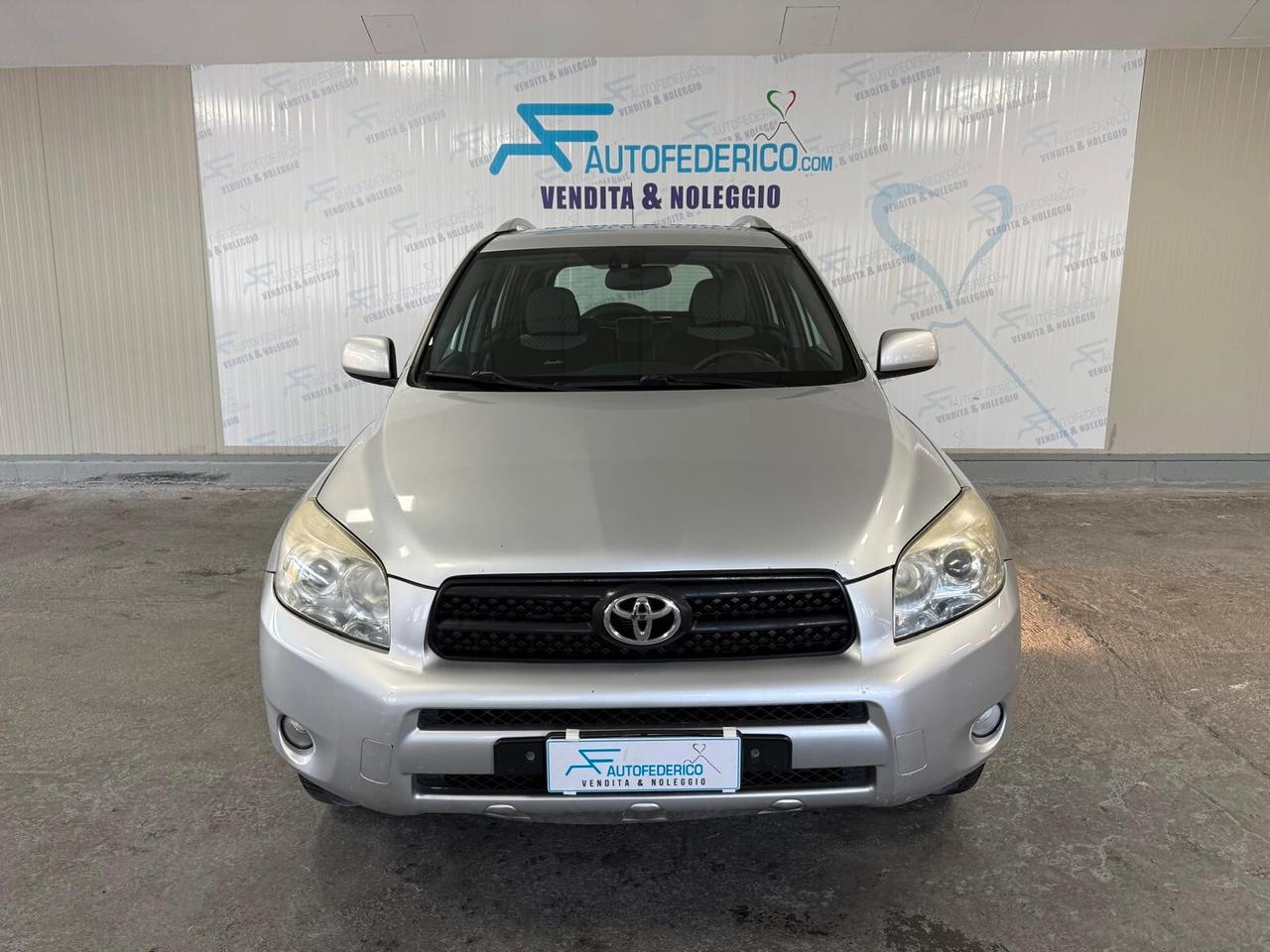Toyota Rav4 4x4 2.2 D-4D 136cv Luxury