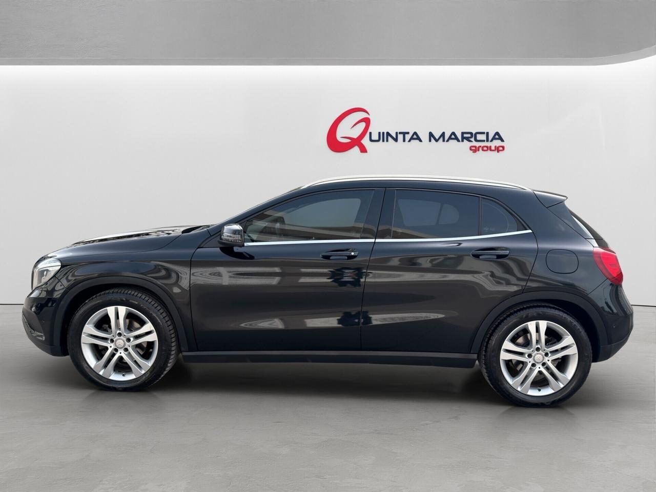Mercedes-benz GLA 200d AUTOM/TETTO APRIBILE