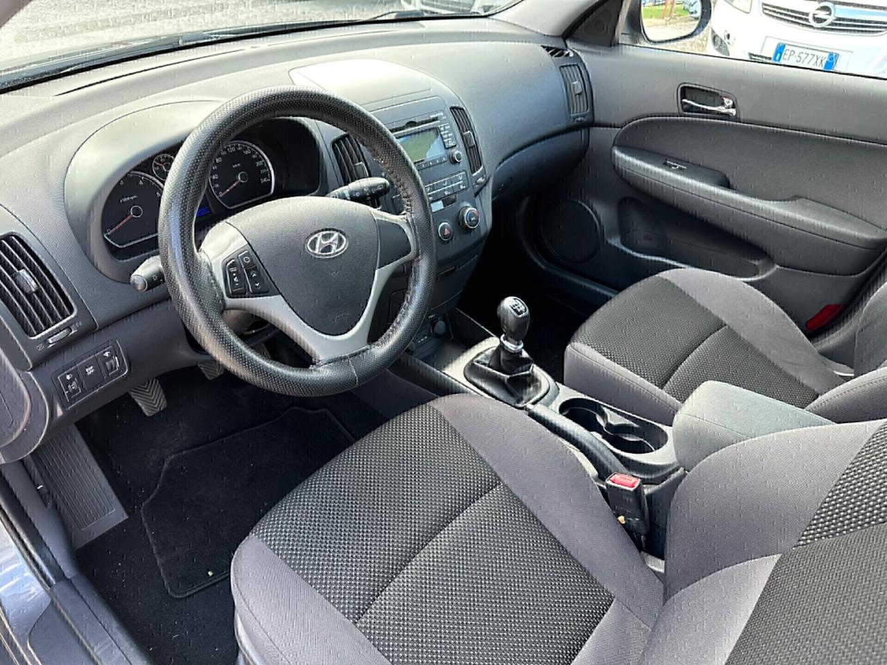 Hyundai i30 1.6 diesel 2011 Garanzia 12 mesi