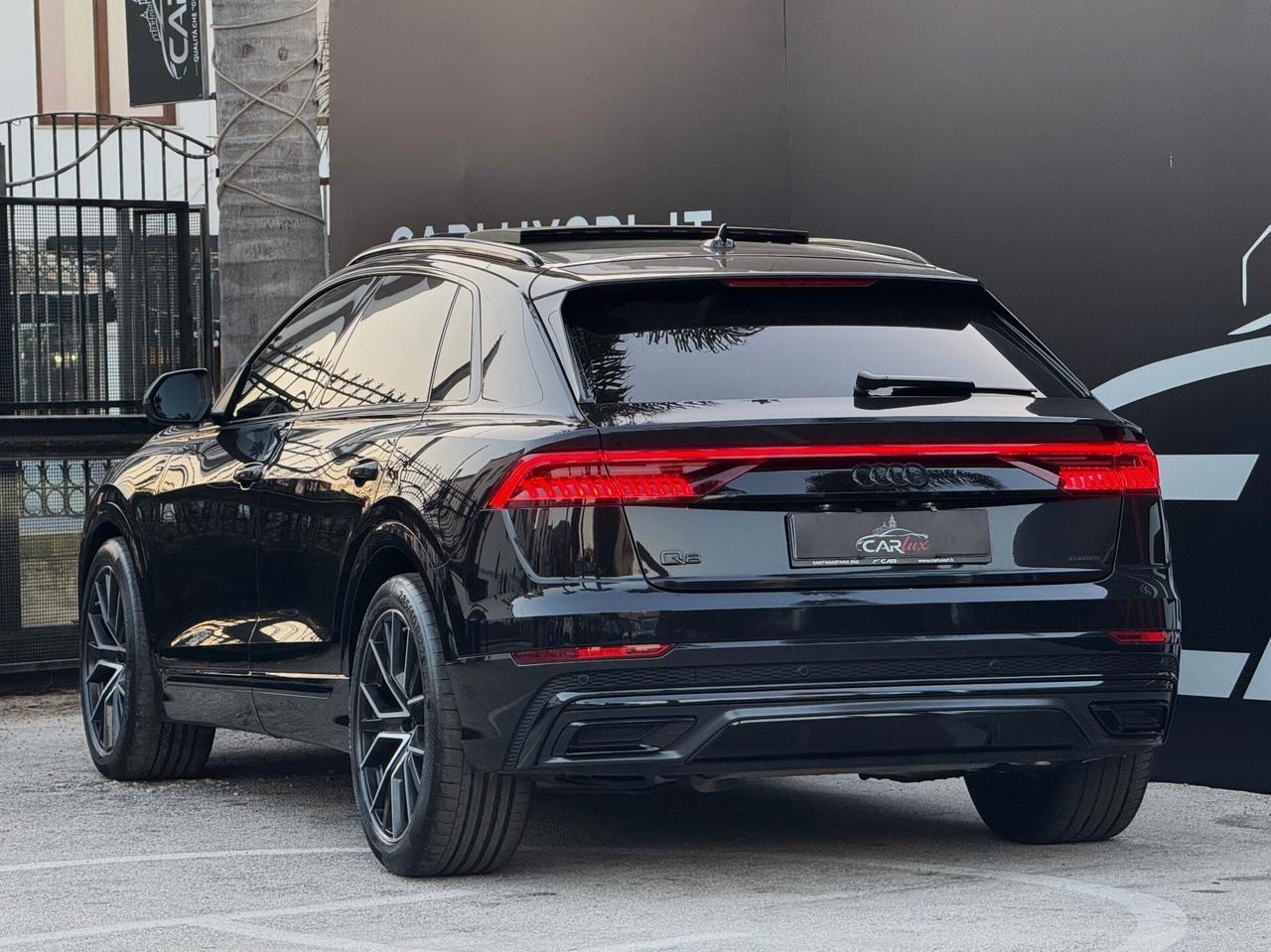 Audi Q8 50 TDI MHEV S line Plus Quatt 286CV TETTO