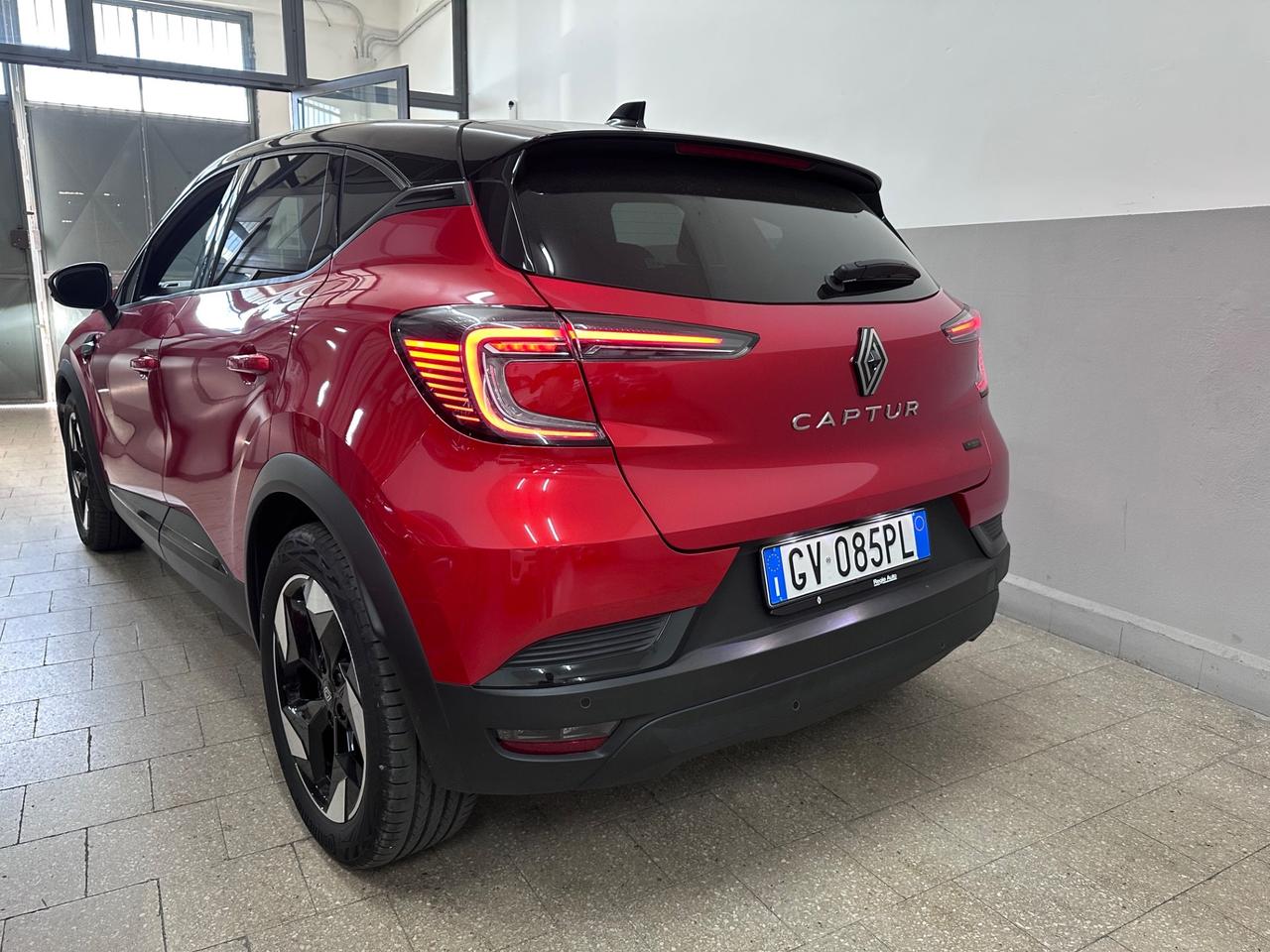 Renault Captur Full Hybrid E-Tech 145 CV Esprit Alpine