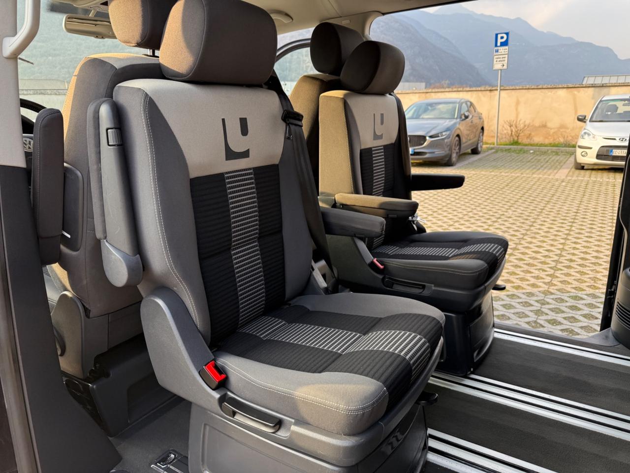 Multivan 2.5 TDI/130CV 4motion Blocc.Differ. 7 posti