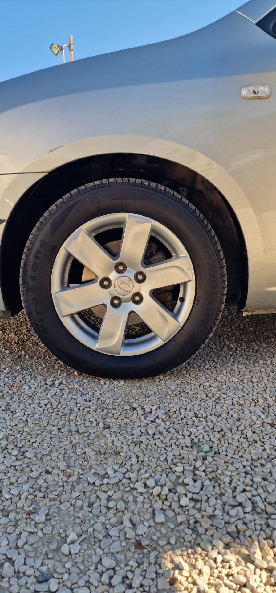 Kia Carens 2.0 16V CRDi VGT EX Class