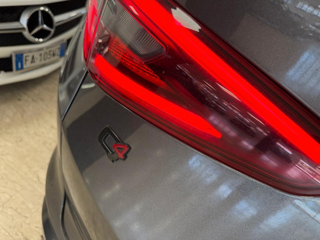 Alfa Romeo Stelvio 2.2 Turbodiesel 210 CV AT8 Q4 Veloce