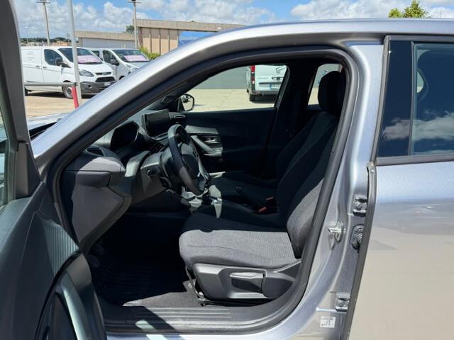Peugeot 2008 PureTech 100 S&S Style