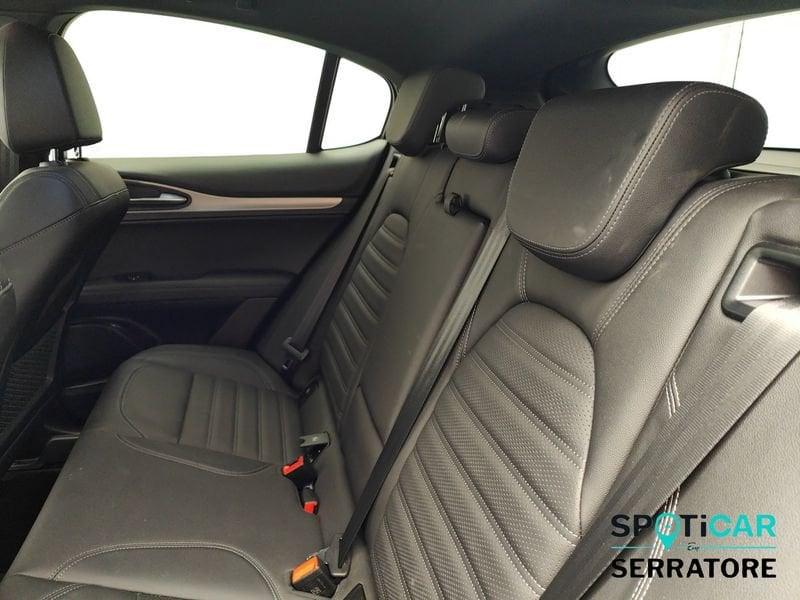 Alfa Romeo Stelvio 2023 2.2 t Veloce Q4 210cv auto