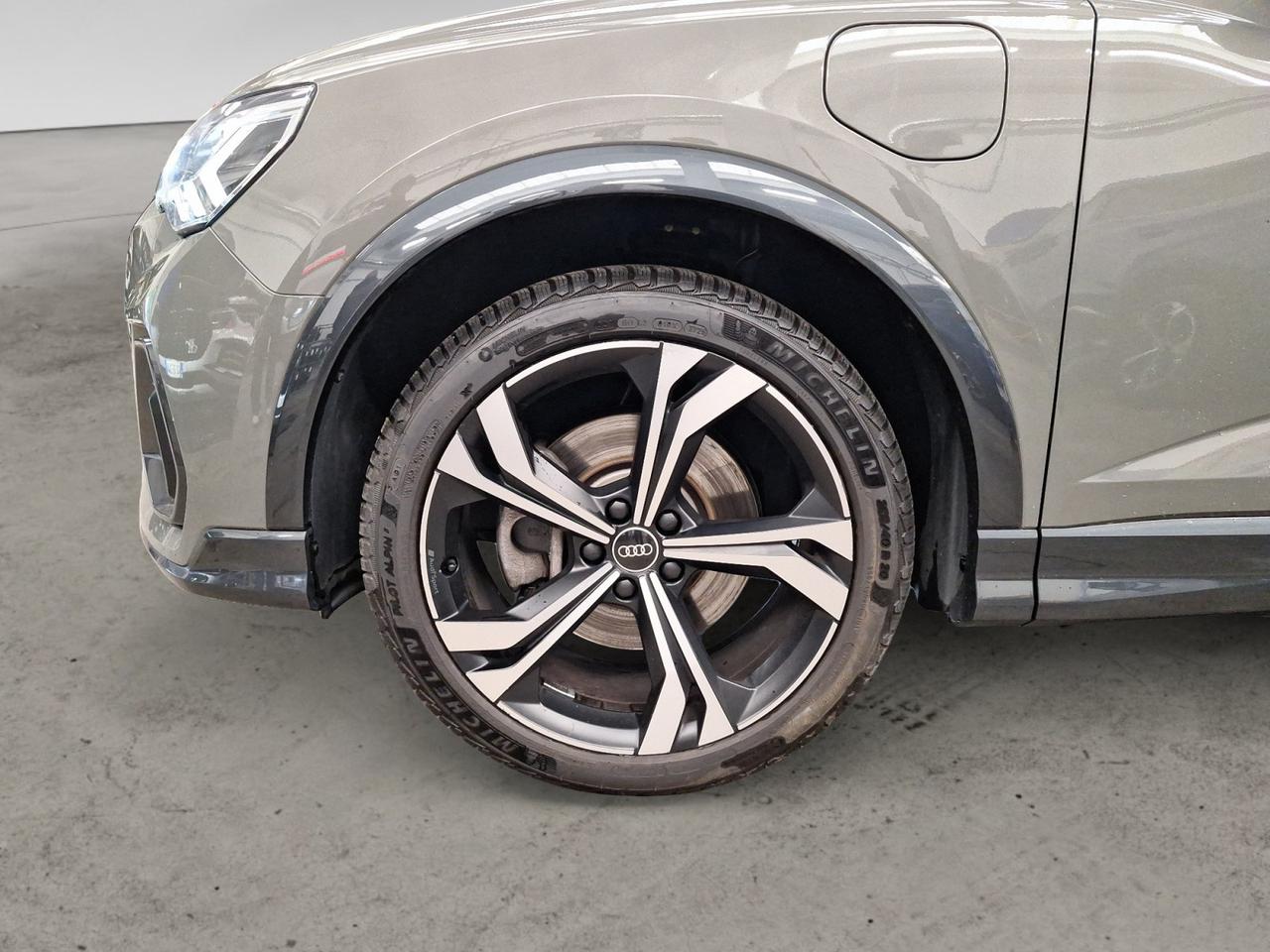 Audi Q3 Sportback 45 1.4 tfsi e Business Plus s-tronic