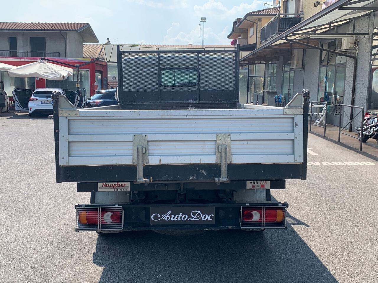 NISSAN NT400 35.13 RIBALTABILE POCHISSIMI KM!!