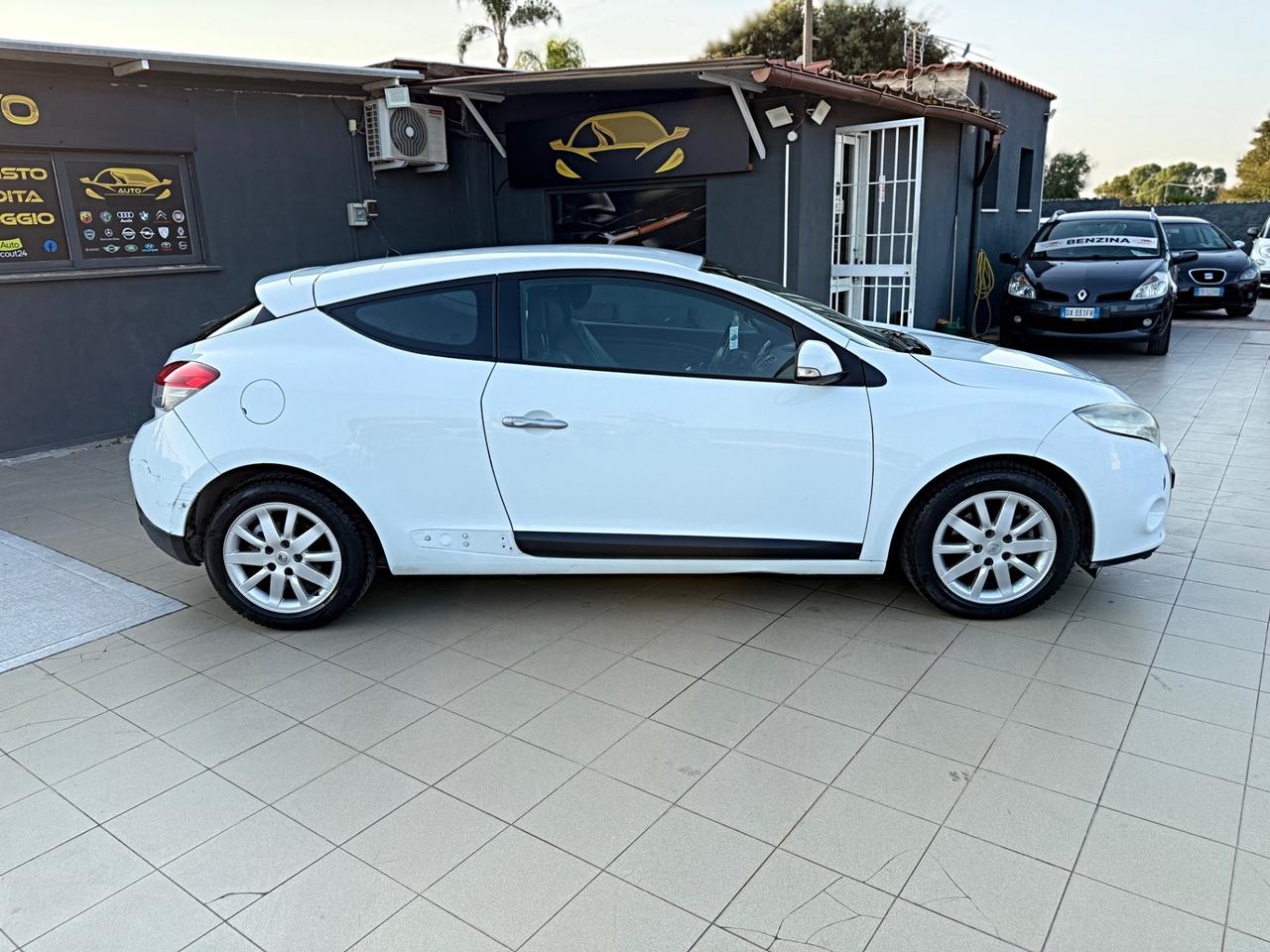 Renault Megane Mégane Coupé 1.5 dCi 110CV Luxe