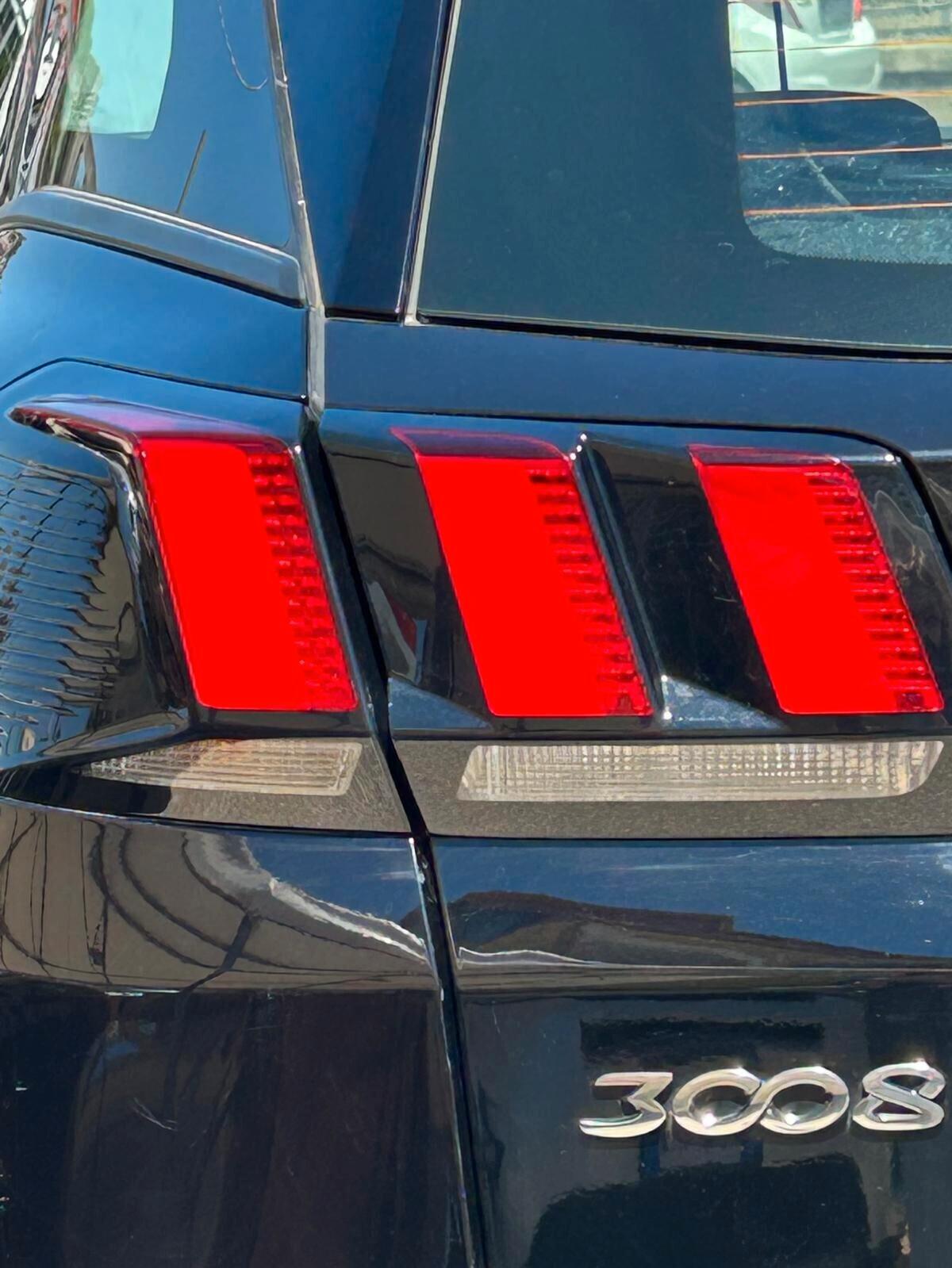 Peugeot 3008 BlueHDi 130 S&S Allure