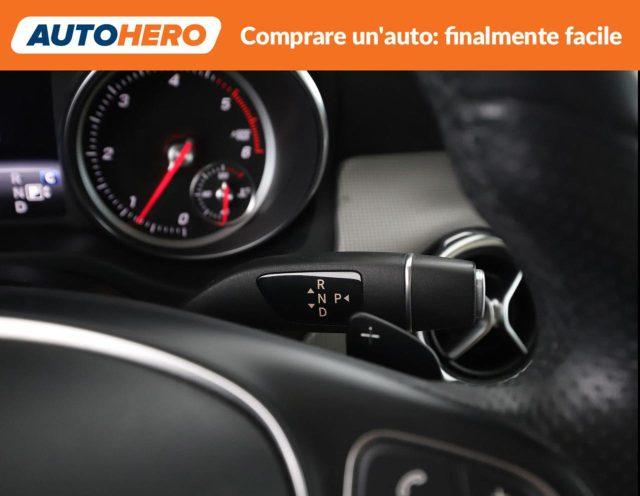 MERCEDES-BENZ GLA 200 d Automatic Sport