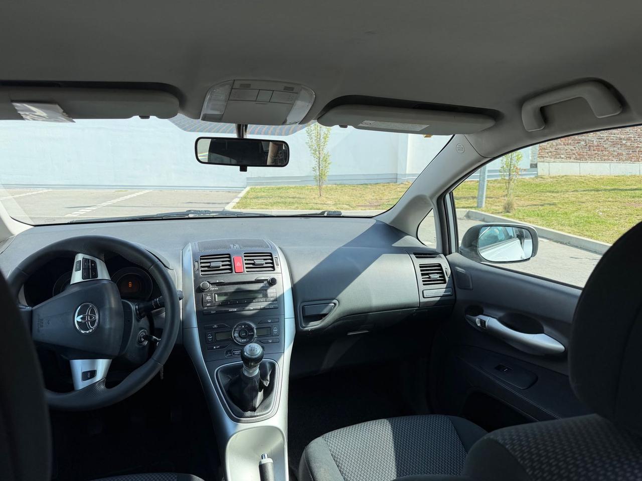 Toyota Auris 2.0 D-4D SOL #11110