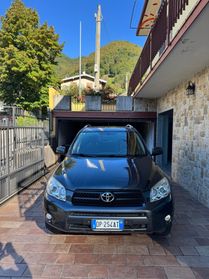 Toyota RAV 4 RAV4 2.2 D-4D 136 CV Sol