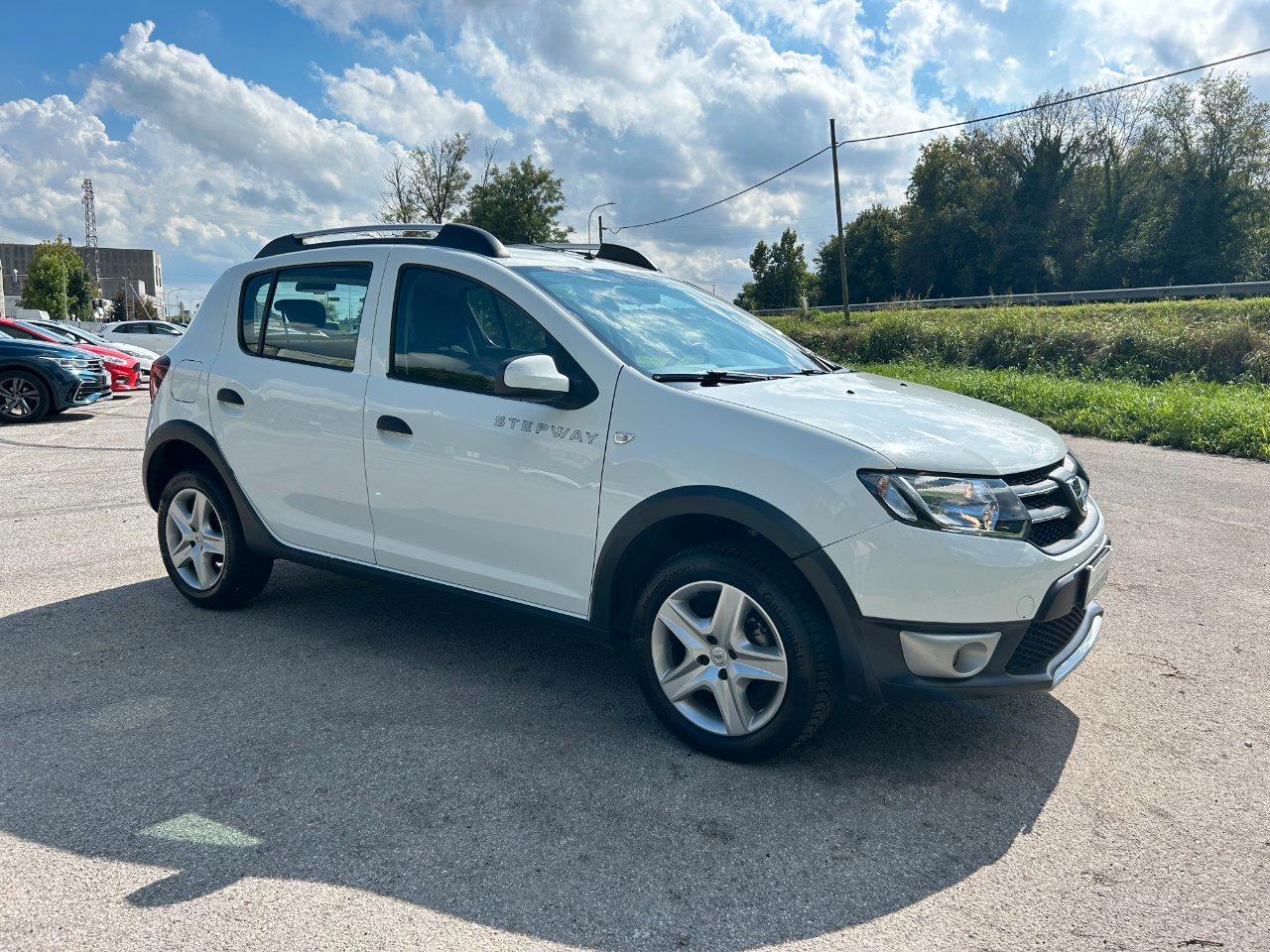 Dacia Sandero Stepway 1.5 dci s&s 90cv auto