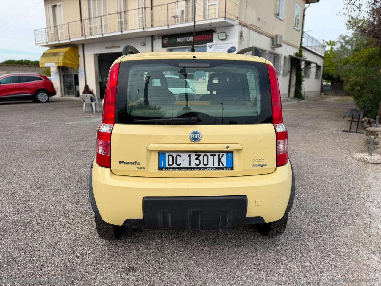 FIAT Panda 1.3 MJT 16V 4x4 Climbing