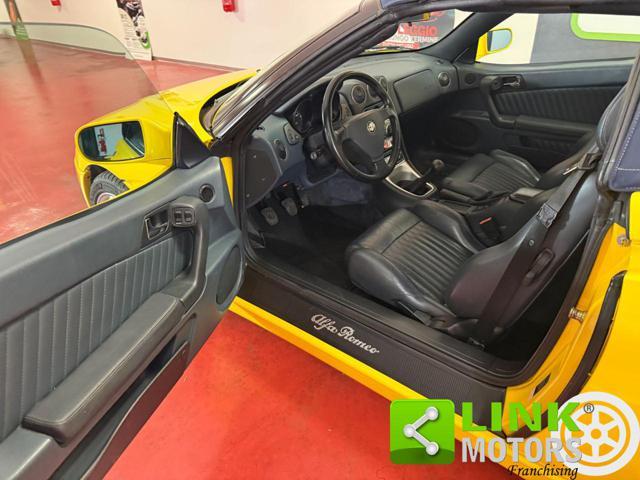 ALFA ROMEO Spider 2.0i 16V T.S. cat Limited Edition n'240