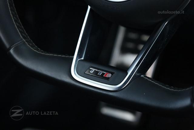 AUDI TT TTS Coupé 2.0 TFSI 310 CV quattro S tronic