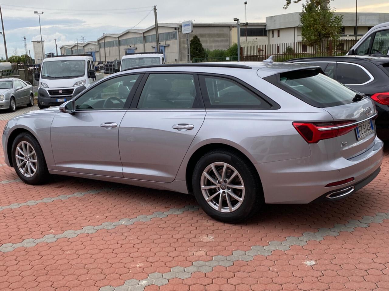 Audi A6 Avant 40 2.0 TDI S tronic Business