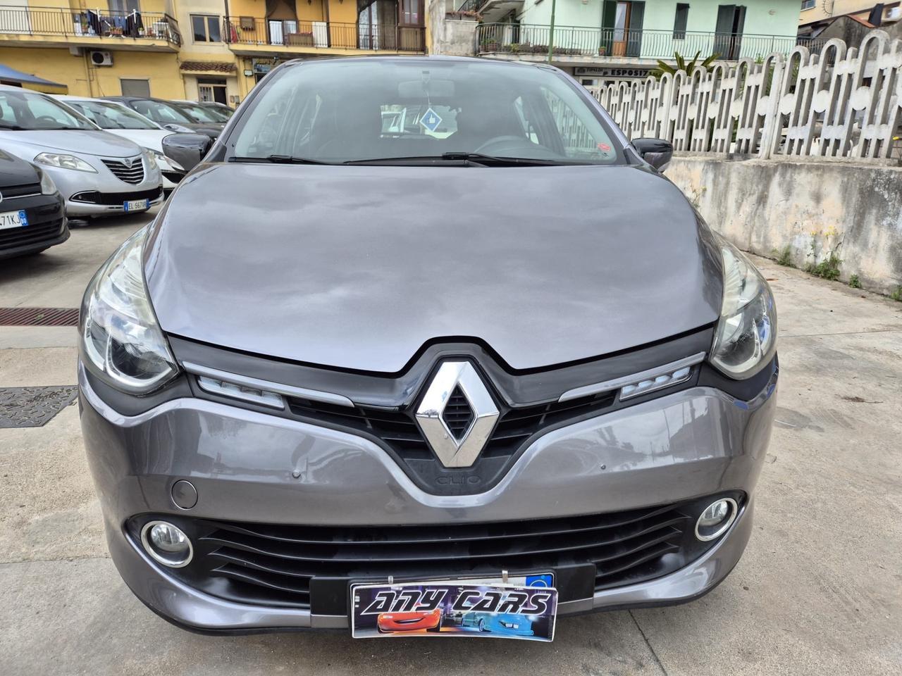 Renault Clio 1.5 dCi 8V 75CV 5 porte Costume National